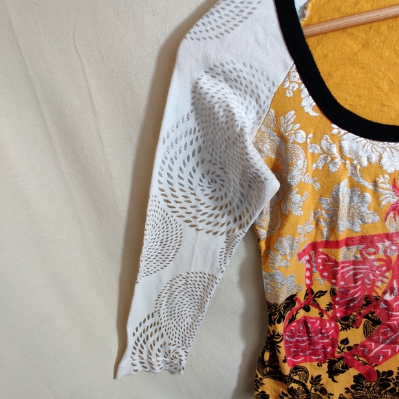 CUSTO BARCELONA White & Yellow Mid Sleeve Scoop Neck Traditional Design Shirt M - Picture 4 of 13